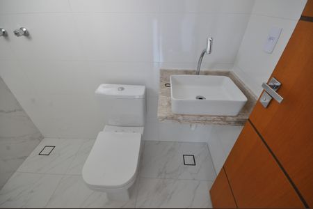 Casa à venda com 120m², 3 quartos e 2 vagasBanheiro da Suíte 1