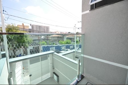 Sacada da Suíte 1 de casa à venda com 3 quartos, 120m² em Vila Mazzei, São Paulo