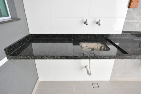 Casa à venda com 120m², 3 quartos e 2 vagasÁrea de Serviço