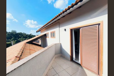 Casa de condomínio à venda com 510m², 4 quartos e 6 vagasSuíte 3