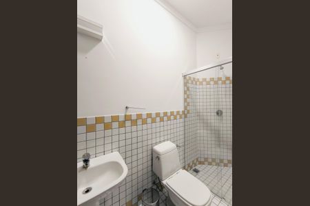 Casa de condomínio à venda com 510m², 4 quartos e 6 vagasBanheiro da Suíte 4