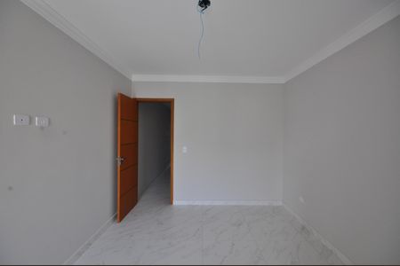 Casa à venda com 120m², 3 quartos e 2 vagasSuíte 1