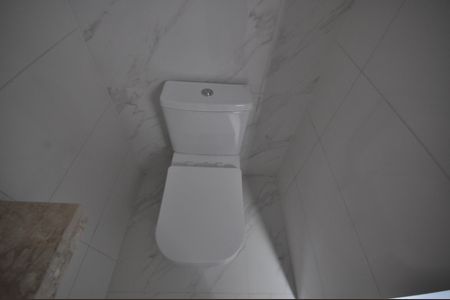 Casa à venda com 120m², 3 quartos e 2 vagasBanheiro da Suíte 2