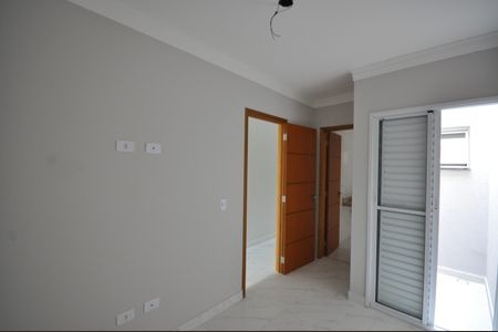 Casa à venda com 120m², 3 quartos e 2 vagasSuíte 2