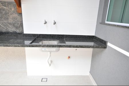 Casa à venda com 120m², 3 quartos e 2 vagasÁrea de Serviço