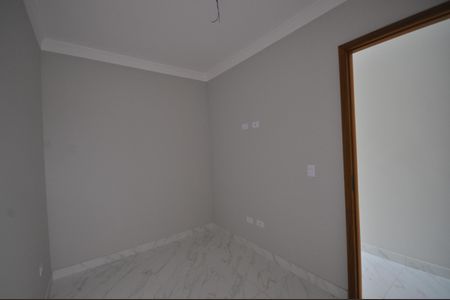 Casa à venda com 120m², 3 quartos e 2 vagasSuíte 2