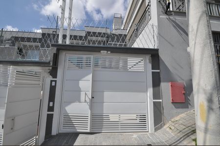 Casa à venda com 120m², 3 quartos e 2 vagasFachada