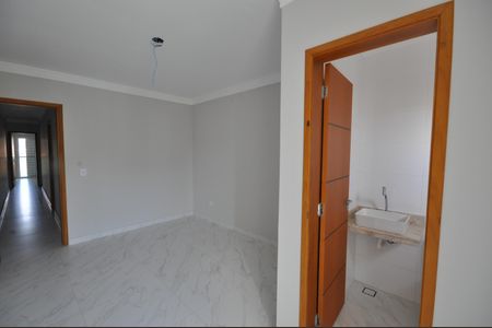Casa à venda com 120m², 3 quartos e 2 vagasSuíte 1