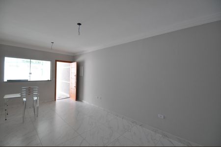 Casa à venda com 120m², 3 quartos e 2 vagasSala
