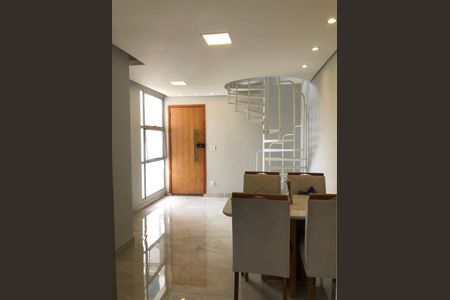 Apartamento para alugar com 2 quartos, 96m² em Frei Leopoldo, Belo Horizonte