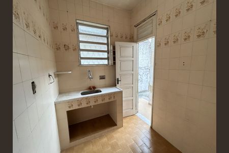 Apartamento à venda com 92m², 2 quartos e sem vagaCozinha