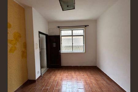 Apartamento à venda com 92m², 2 quartos e sem vagaSala
