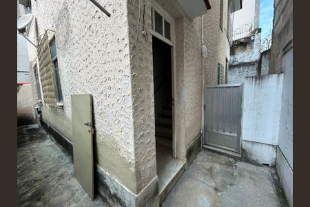 Apartamento à venda com 92m², 2 quartos e sem vagaÁrea comum