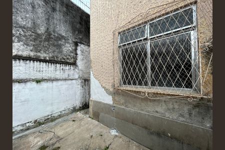 Apartamento à venda com 92m², 2 quartos e sem vagaÁrea comum