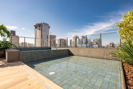 Studio para alugar com 26m², 1 quarto e sem vagaPiscina