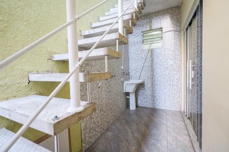 Casa para alugar com 140m², 2 quartos e sem vagaÁrea de Serviço