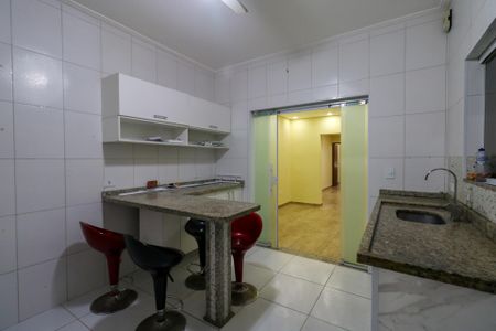 Casa para alugar com 140m², 2 quartos e sem vagaCozinha
