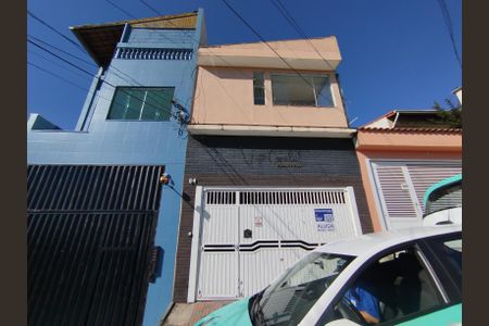 Casa para alugar com 140m², 2 quartos e sem vagaFachada