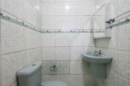 Casa para alugar com 140m², 2 quartos e sem vagaBanheiro da Suíte