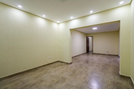 Casa para alugar com 140m², 2 quartos e sem vagaSala