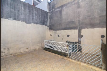 Casa para alugar com 250m², 2 quartos e sem vagaÁrea de Serviço