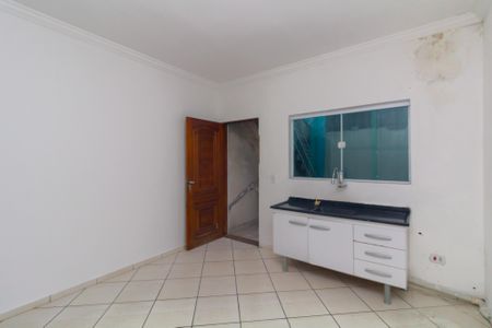 Sala/Cozinha de casa para alugar com 2 quartos, 250m² em Jardim Centenario, São Paulo