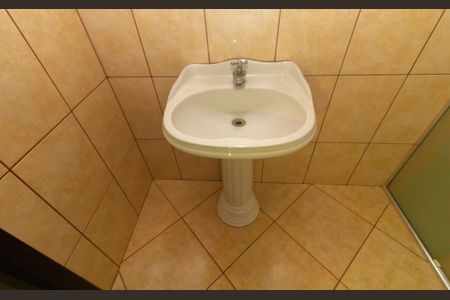 Casa para alugar com 250m², 2 quartos e sem vagaBanheiro social