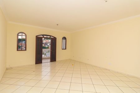 Sala de casa para alugar com 2 quartos, 250m² em Jardim Centenario, São Paulo