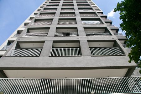 Studio para alugar com 26m², 1 quarto e sem vaga Studio para alugar com 26m², 1 quarto e sem vagaFachada