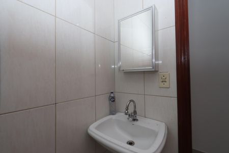 Casa para alugar com 120m², 2 quartos e 1 vagaBanheiro