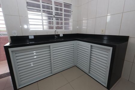 Casa para alugar com 120m², 2 quartos e 1 vagaCozinha