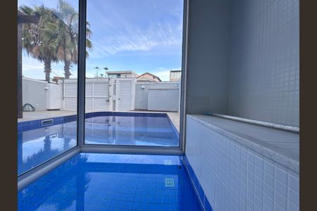 Casa de condomínio à venda com 290m², 4 quartos e 3 vagasÁrea externa