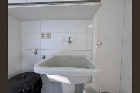 Casa de condomínio à venda com 290m², 4 quartos e 3 vagasÁrea de Serviço