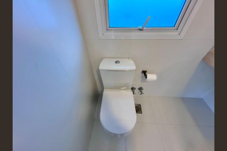 Casa de condomínio à venda com 290m², 4 quartos e 3 vagasSótão - Banheiro