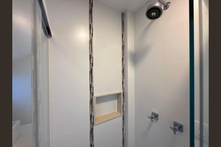 Casa de condomínio à venda com 290m², 4 quartos e 3 vagasSótão - Banheiro