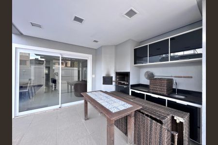 Casa de condomínio à venda com 290m², 4 quartos e 3 vagasÁrea externa
