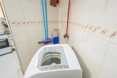 Apartamento para alugar com 80m², 2 quartos e 1 vagaarea de serviço