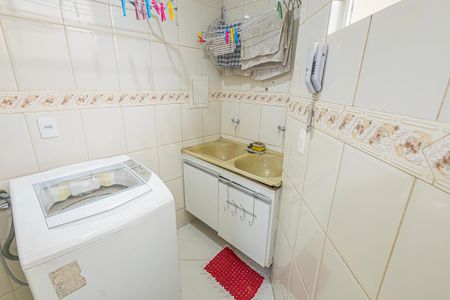Apartamento para alugar com 80m², 2 quartos e 1 vagaarea de serviço
