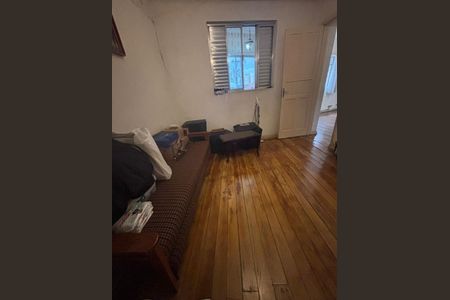 Casa à venda com 2 quartos, 160m² em Vila Bertioga, São Paulo