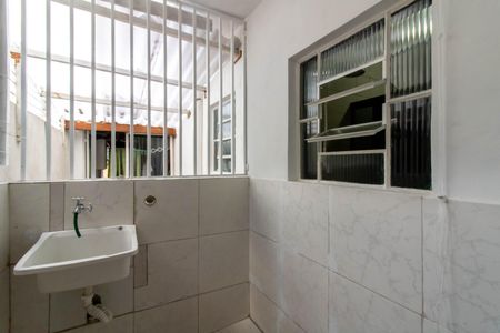 Casa para alugar com 80m², 2 quartos e 2 vagas Casa para alugar com 80m², 2 quartos e 2 vagasArea de Serviço