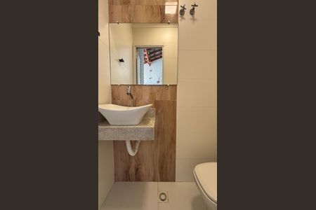 Apartamento à venda com 84m², 2 quartos e 1 vagaCobertura - Banheiro