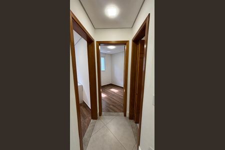 Apartamento à venda com 84m², 2 quartos e 1 vagaCorredor