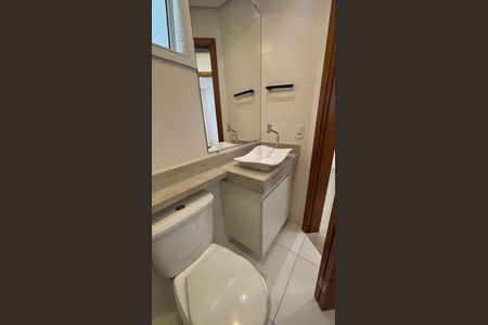 Apartamento à venda com 84m², 2 quartos e 1 vagaBanheiro
