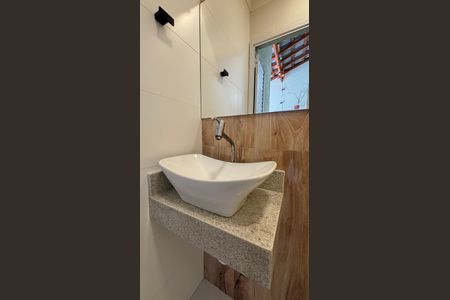 Apartamento à venda com 84m², 2 quartos e 1 vagaCobertura - Banheiro
