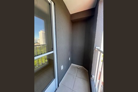 Apartamento à venda com 31m², 1 quarto e sem vagaSacada