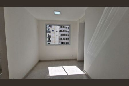 Sala de apartamento para alugar com 2 quartos, 38m² em Socorro, São Paulo