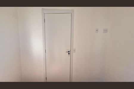Quarto de apartamento para alugar com 2 quartos, 38m² em Socorro, São Paulo