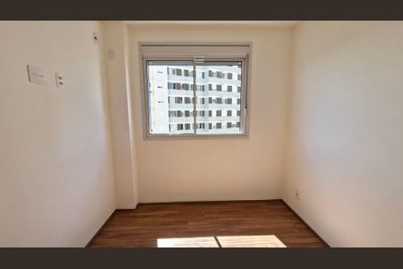 Quarto de apartamento para alugar com 2 quartos, 38m² em Socorro, São Paulo