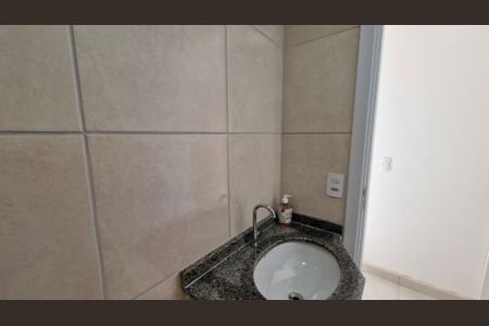 Apartamento para alugar com 38m², 2 quartos e sem vagaBanheiro