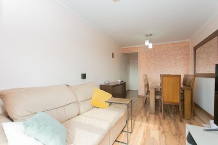 Sala  de apartamento à venda com 2 quartos, 56m² em Itaquera, São Paulo